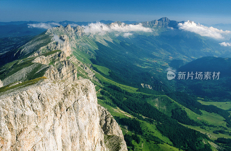 Vercors, Balcon Est报道